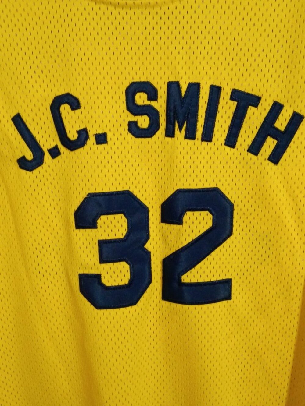 Throwback Manigault #32 J.C.Smith Basketball Jersey Streetball Sewn Hip Hop Sz L - Picture 2 of 10